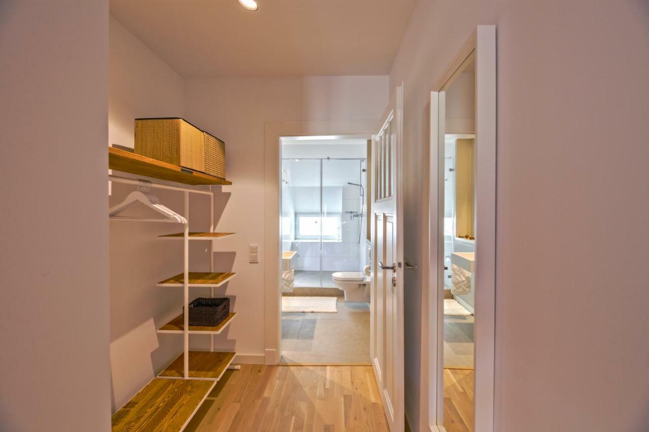 Schoenfelder Apartment